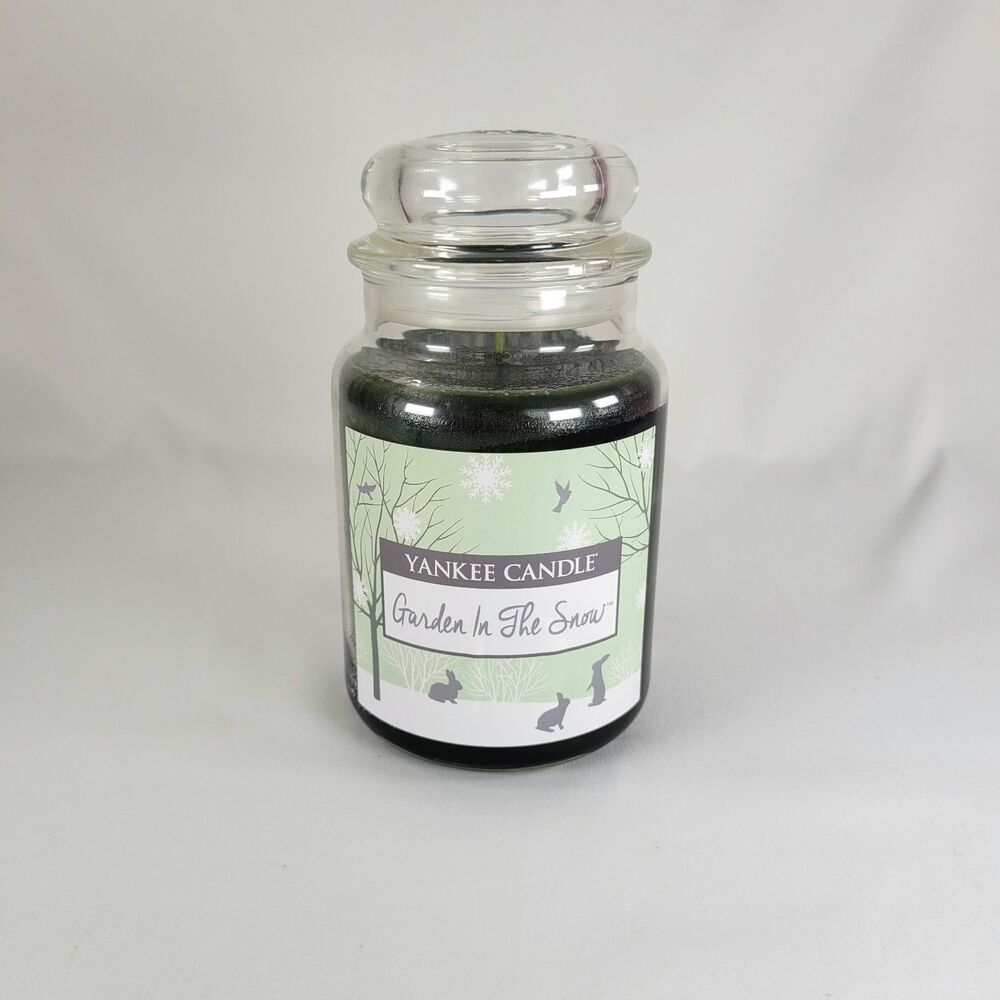 NEW Yankee Candle Garden In The Snow 22 oz Large Jar Retired Scent Single Wick